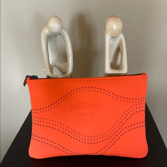 HERMES ORANGE CLUTCH BAg - Picture 3 of 10